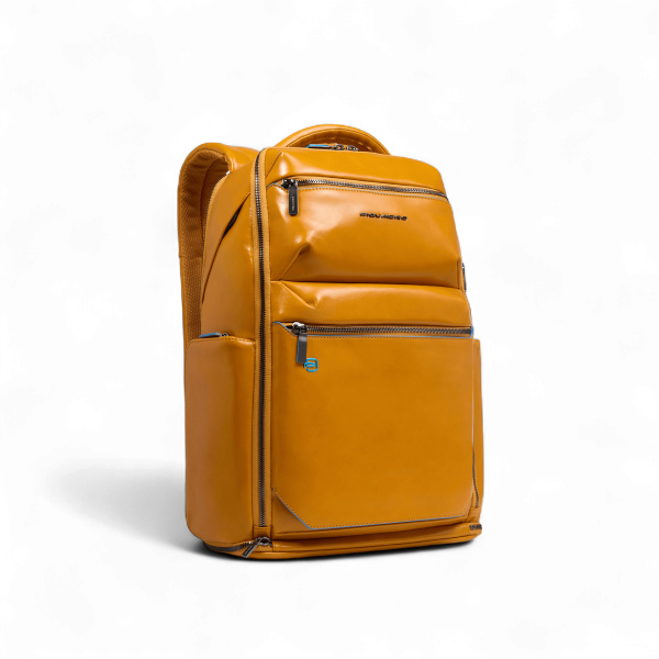Piquadro Zaino in Pelle Porta PC 15.6", USB, Antifurto, Cover Pioggia, Portacasco, Giallo - CA6592B2BM‑G